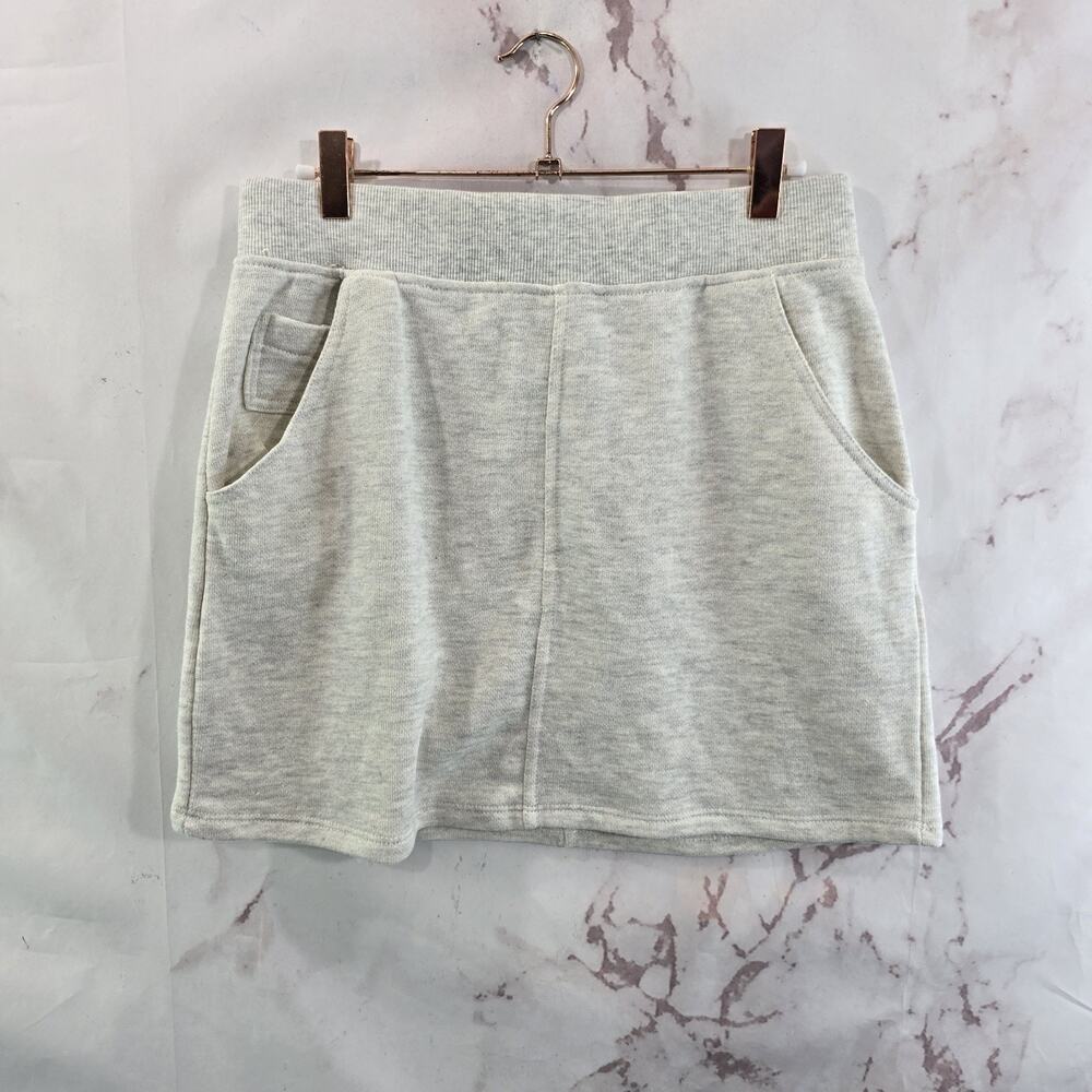 Fabletics Skirt Women Small Gray Sweat Terry Cotton Mini Short Pockets Sweatpant